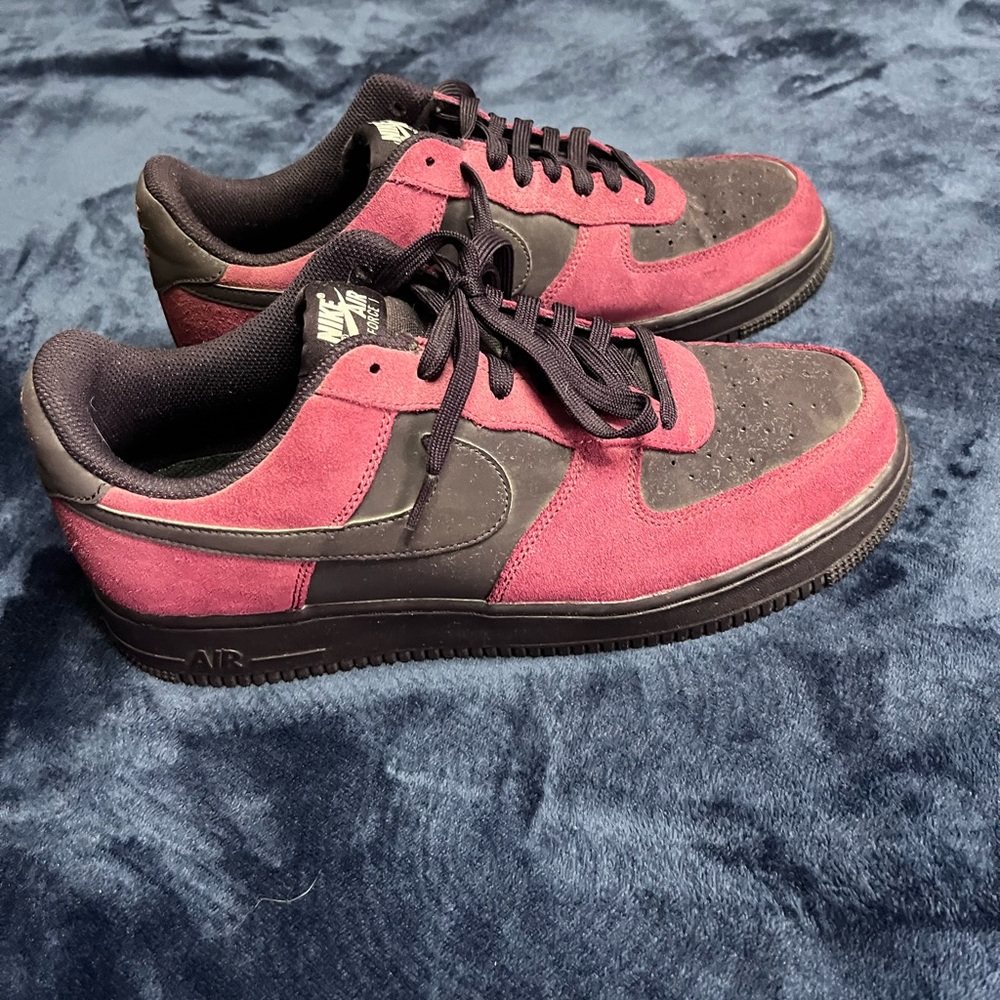 Nike Air Force 1 red velvet